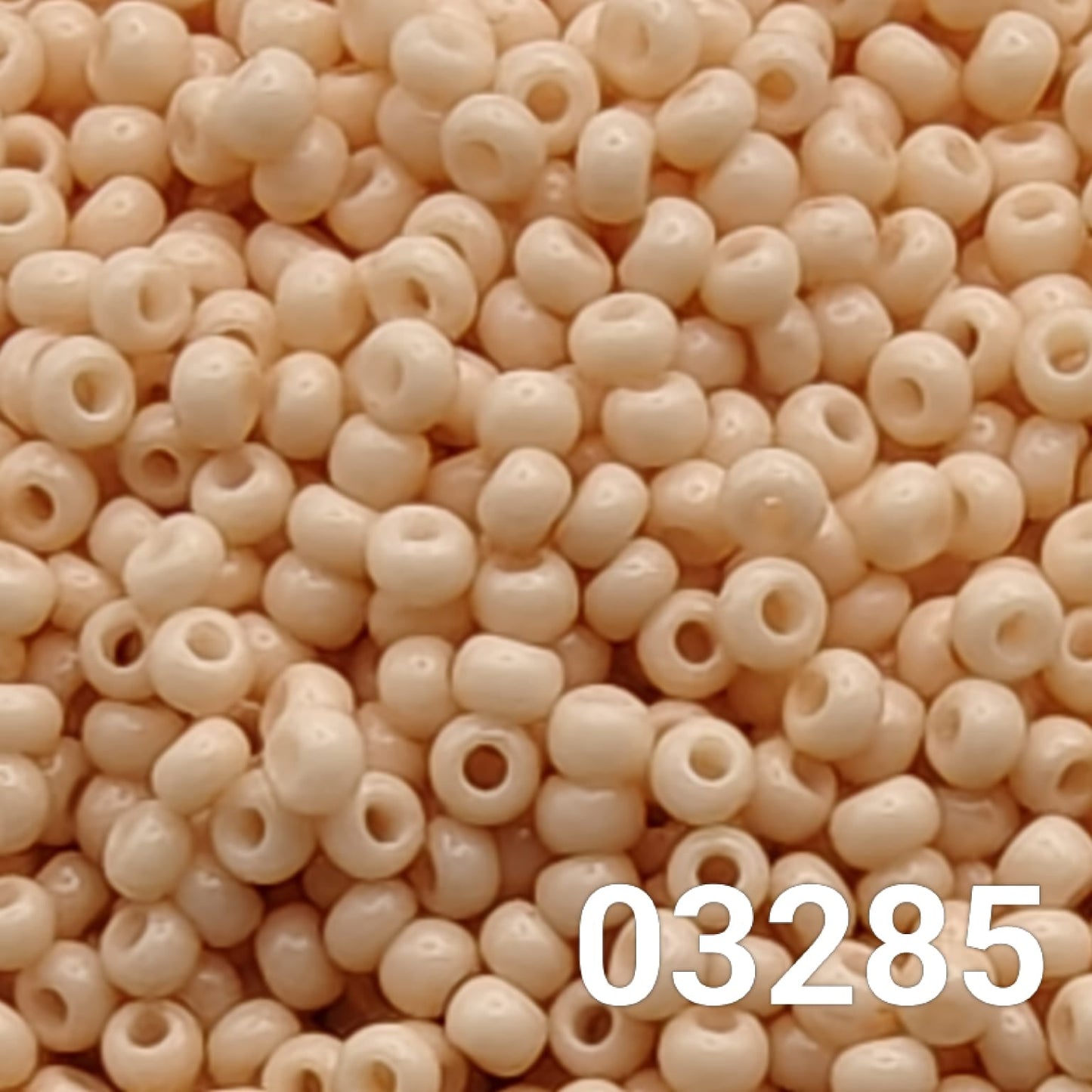 Preciosa Czech Seed Beads 10/0 Solgel Chalk Orange 03285 close-up