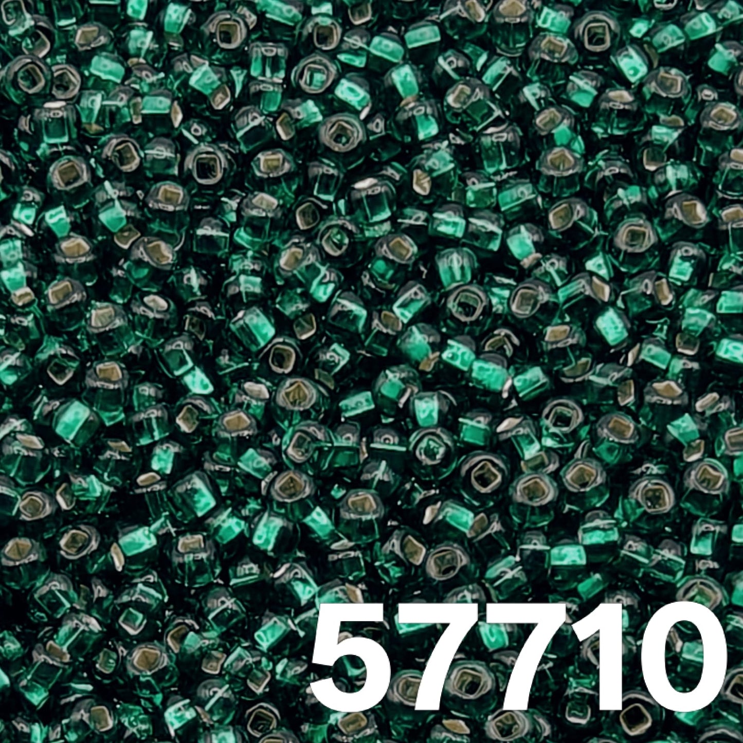 PRECIOSA 10/0 Silverlined Teal 57710 seed beads macro, mirror core