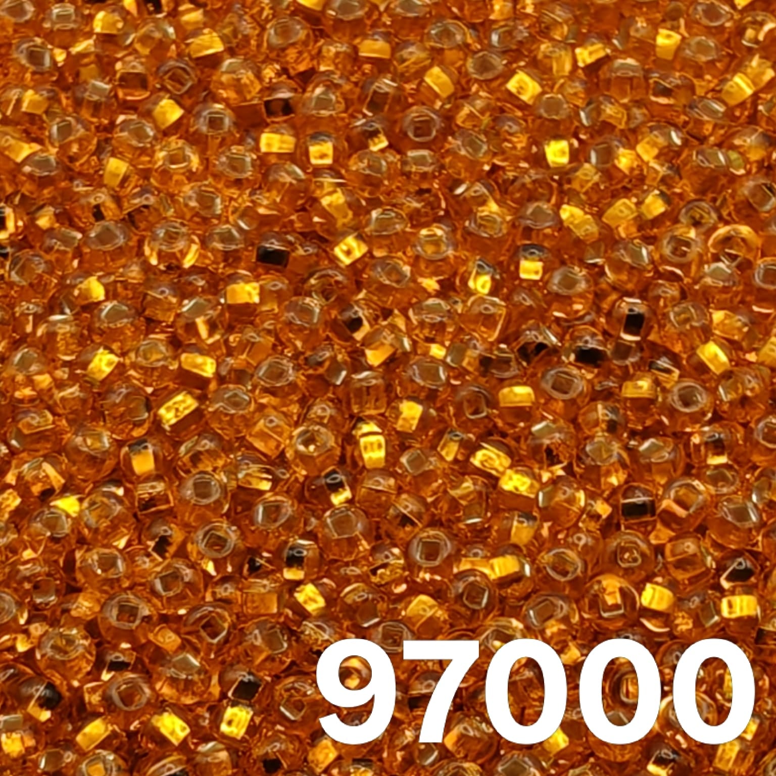Preciosa 10/0 Silverlined Light Orange seed beads 97000 – macro view