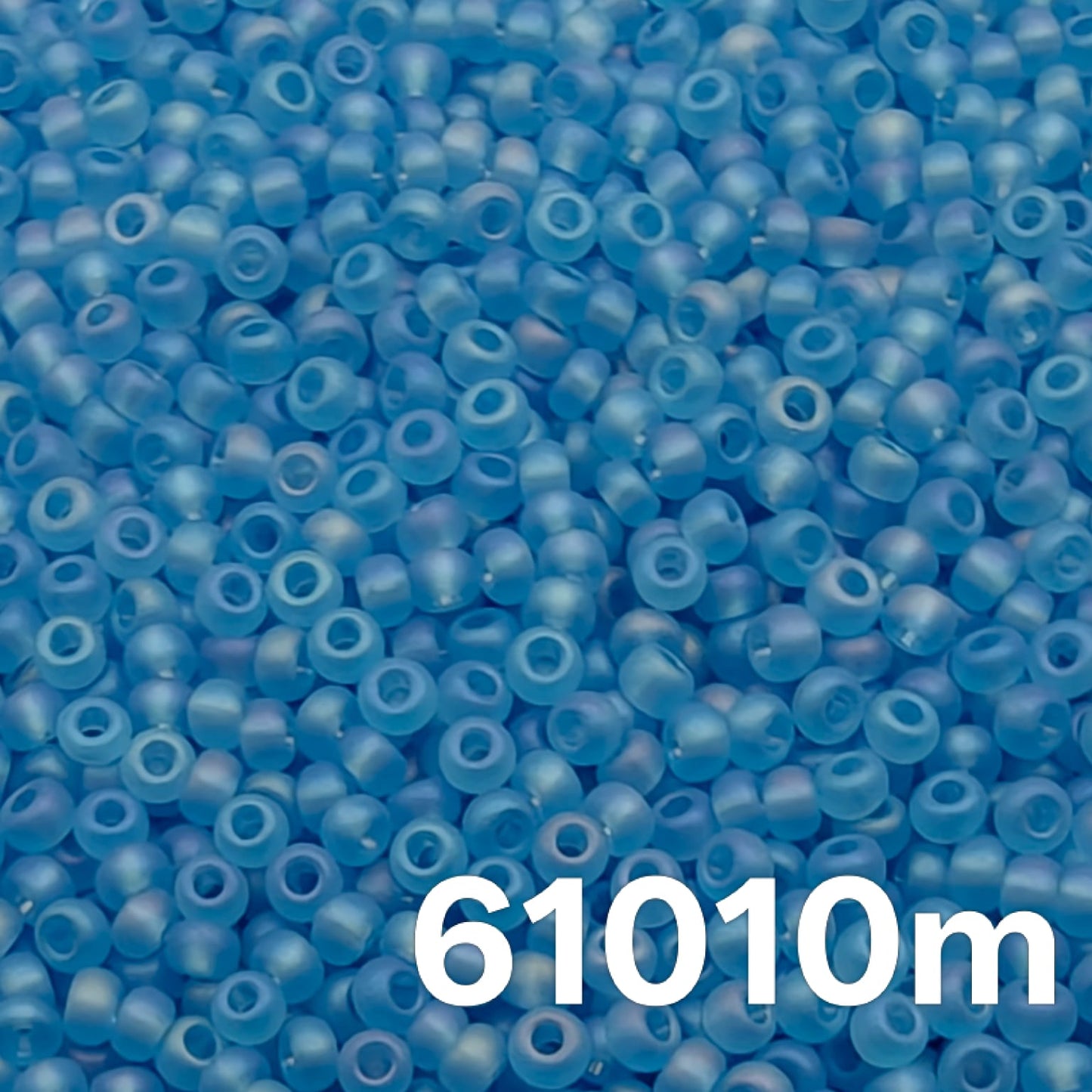 Preciosa 10/0 Transparent Matte Aqua AB seed beads 61010m close-up