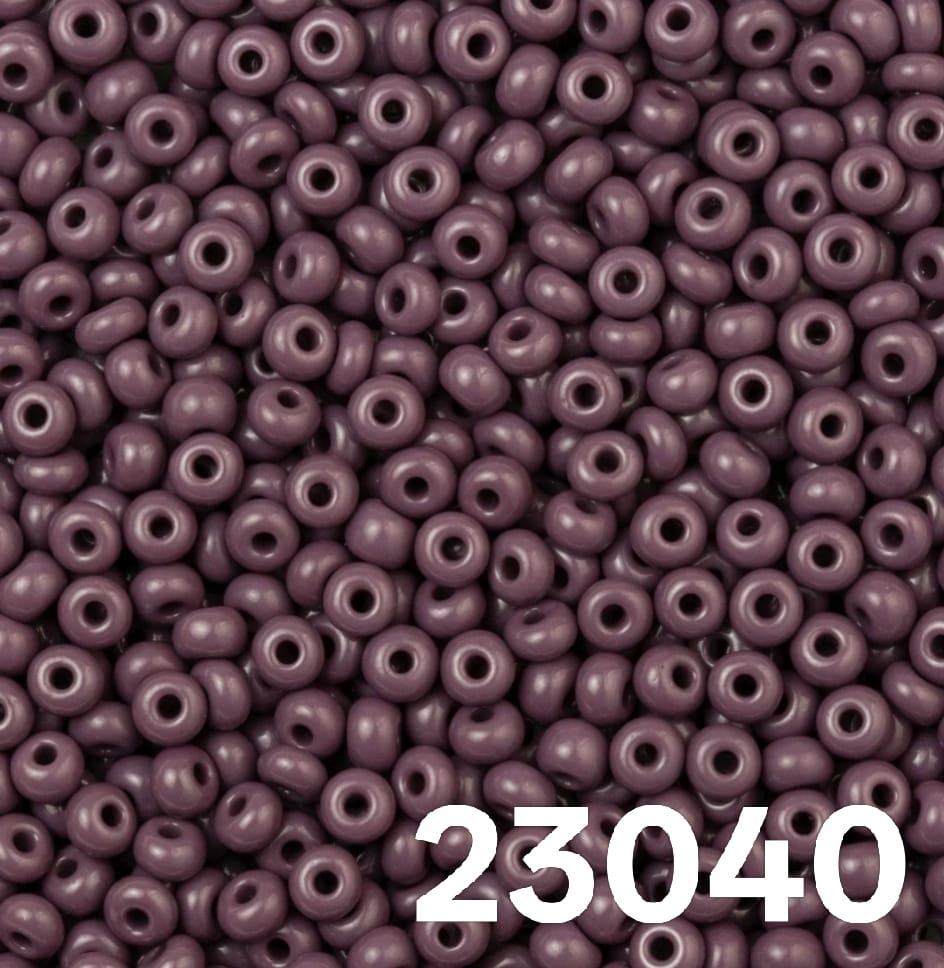 Preciosa 10/0 opaque Dark Mauve Czech seed beads close-up, colour 23040