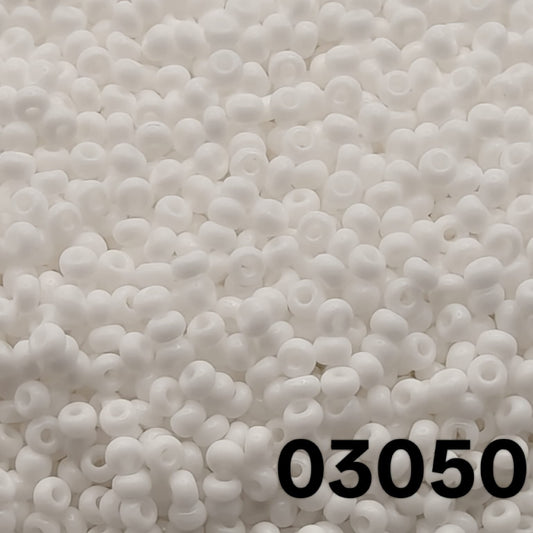 Preciosa 10/0 seed beads 03050 Opaque Matte Chalk White close-up