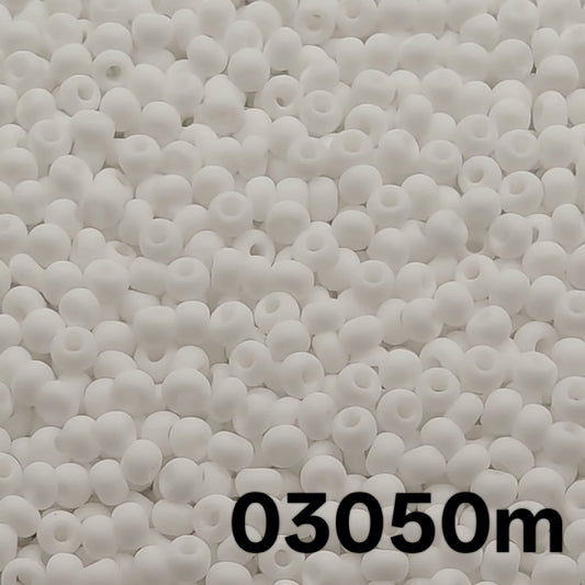 Preciosa 10/0 seed beads, Opaque Matte Chalk White 03050m — close-up