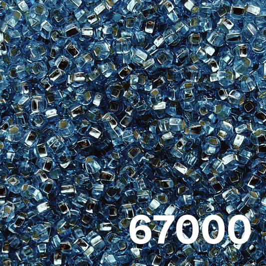 Preciosa 10/0 silverlined Light Aqua seed beads macro, square-hole, code 67000