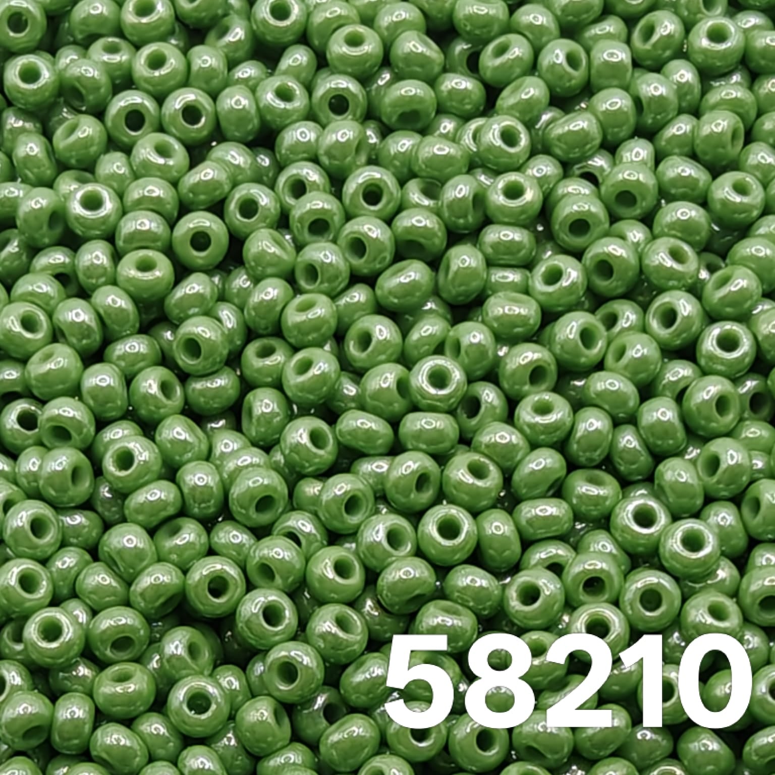 Preciosa Czech seed beads 10/0 Opaque Luster Green 58210 – round glass beads close-up