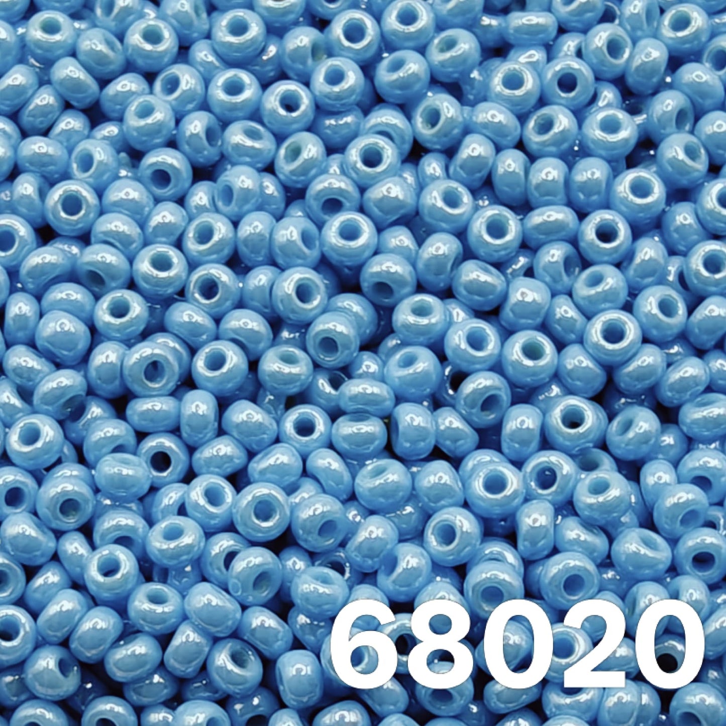 Preciosa Czech seed beads 10/0 Opaque Luster Light Blue Turquoise 68020 – round glass beads close-up