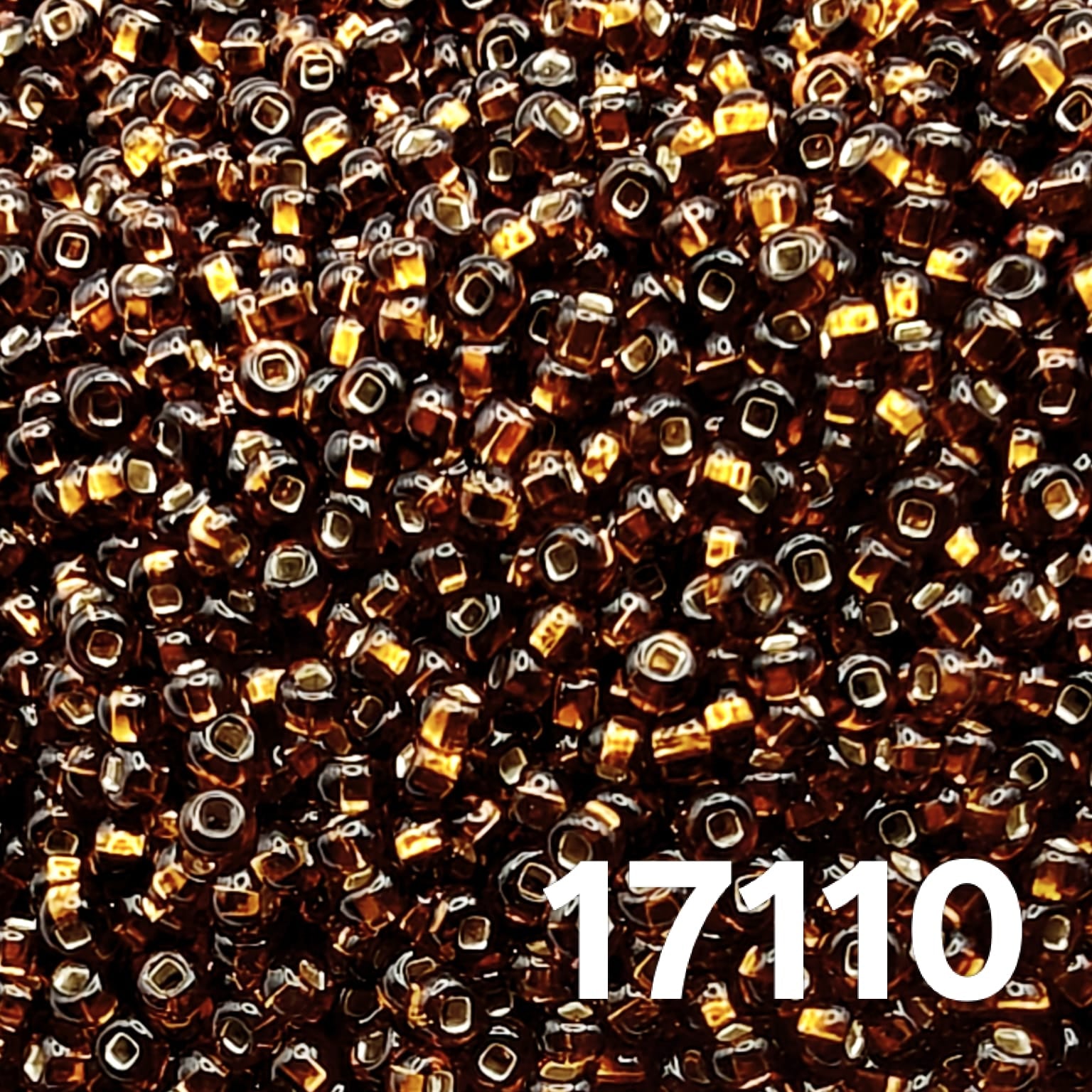 Preciosa Czech seed beads 10/0 Silverlined Dark Brown 17110 close-up