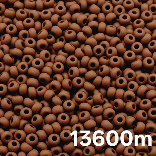 Preciosa Ornela 10/0 opaque matte brown seed beads 13600m close-up